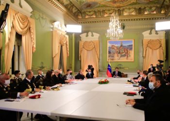 Asamblea de Maduro juega a la guerra en el Esequibo