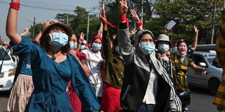 Tres generales de Myanmar reciben sanciones de Reino Unido y Canadá por violaciones de DD. HH.
