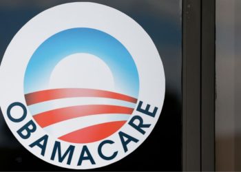 Relanzamiento de Obamacare significa un revés para Trump