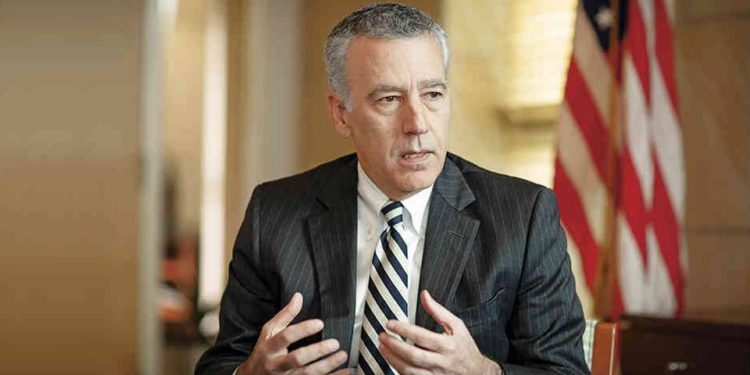 Embajador de EE. UU. denuncia a narcoterroristas en Venezuela