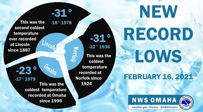 Tormentas y nevadas récords cubren de frío a medio Estados Unidos