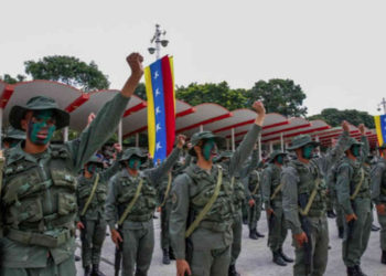Cómo la crisis venezolana afecta a (algunos) militares