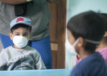 ¡En niños! Aumentan casos de raro y mortal síndrome relacionado al COVID-19