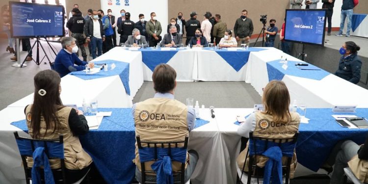 En 15 días comenzará en Ecuador recuento de votos por dos semanas