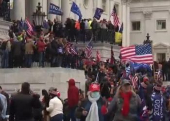 ¿Cuál es la "hora perdida" que buscan los investigadores de la toma del Capitolio?