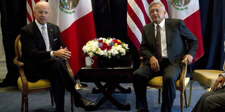 AMLO tiene pensado pedirle a Biden que comparta vacunas con México