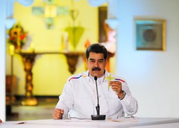 Maduro acusa a Iván Duque de buscar una confrontación militar con su régimen
