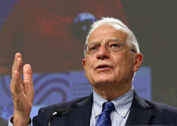 Eurodiputados piden la renuncia de embajador cubano