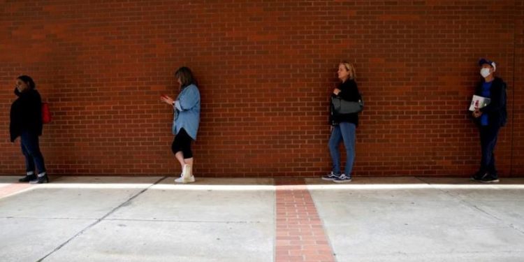 Caen solicitudes de subsidio de desempleo en EEUU