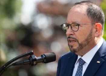 CEO de Goya Foods promueve políticamente a Trump