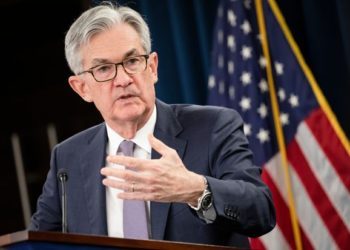 Jerome Powell vaticina alza de 6,5% post pandemia en EEUU