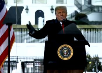 Detenido ex funcionario de Trump que participó en toma del Capitolio