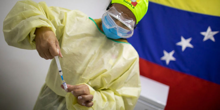 Venezuela: Se sospecha que el chavismo minimiza la cantidad de casos de COVID-19