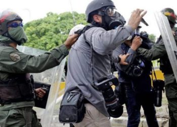 SIP condena violencia sistemática de Maduro contra la prensa