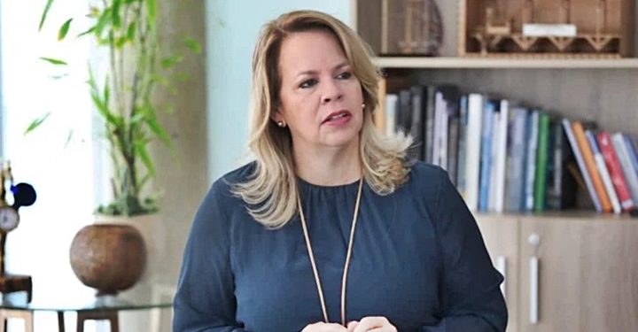 Dimite en pleno el gobierno de Aruba