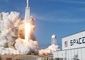 Nuevos cohetes espaciales chinos son sospechosamente parecidos a los de SpaceX