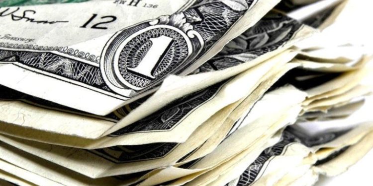 En Cuba su Banco Central asegura que no se prohíben extracción ni venta de US$