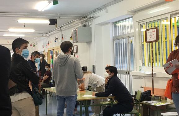 Madrid amaneció votando para autoridades regionales