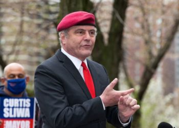 Elecciones New York: Curtis Sliwa, gana las primarias republicanas