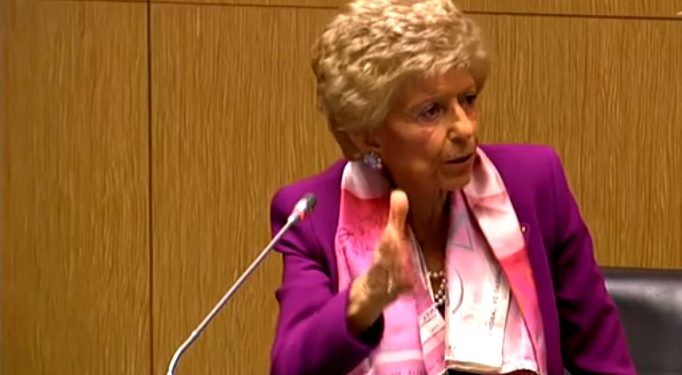 La "Dama de Hierro" francesa condena el lenguaje inclusivo