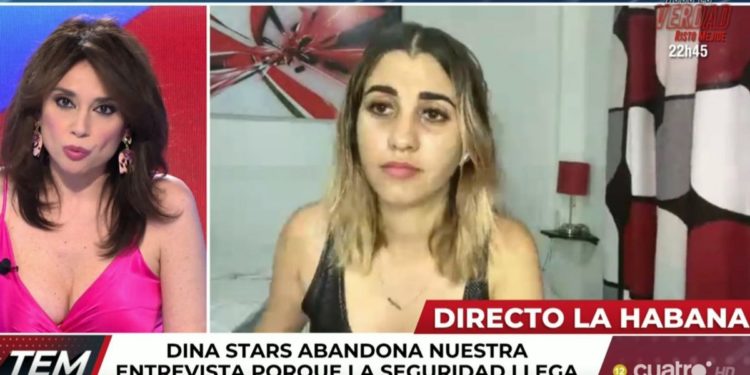 ¡Protestas en Cuba! En entrevista en vivo policía del régimen detuvo a influencer (Video)