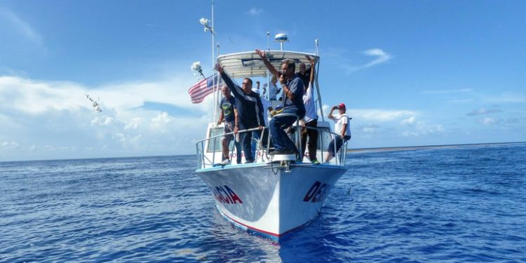 Exiliados no ceden, planean enviar flotilla a Cuba el viernes