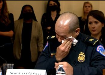 Emociones encontradas: Lágrimas, frustración y rabia en audiencia sobre el asalto al Capitolio