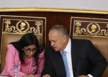 Armando Info: Diosdado Cabello y Delcy y Jorge Rodríguez se disputan el poder de la FVF