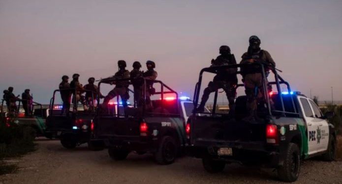 Fuerzas mexicanas rodean campamentos de haitianos en su territorio