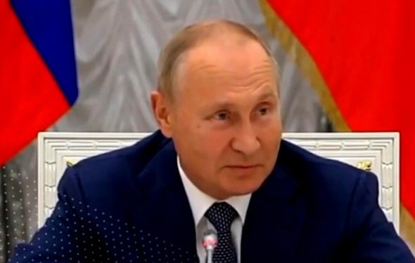 Como "perversión de la información" calificó el Kremlin las alusiones a Putin de los Pandora Papers