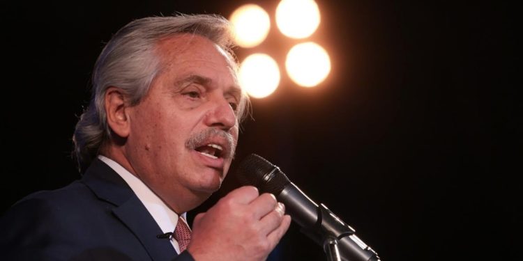 Más allá de la noticia: Gobierno de Alberto Fernández pasa a nuevo nivel de precariedad tras derrota en las legislativas