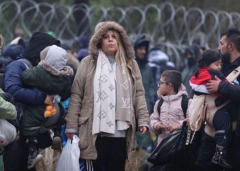 Tensión en Polonia por llegada masiva de migrantes de Bielorrusia a su frontera