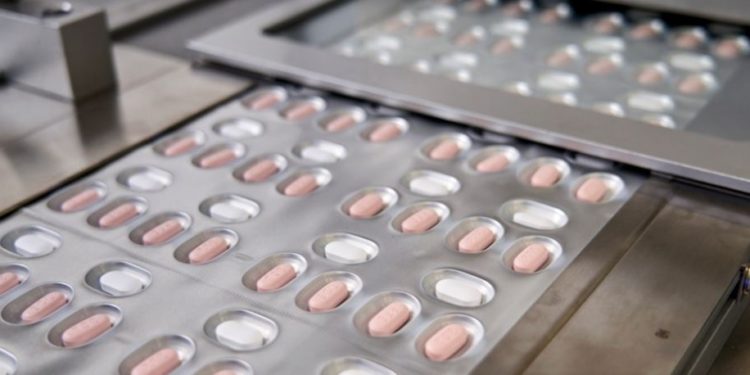 Con la segunda píldora contra el Covid-19, de Merck, son dos autorizadas por la FDA ¿cuál es la diferencia con la de Pfizer?