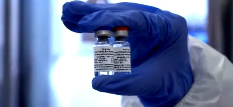 Para certificar Sputnik V: Kremlin reconoce que no ha enviado información que pidió la OMS