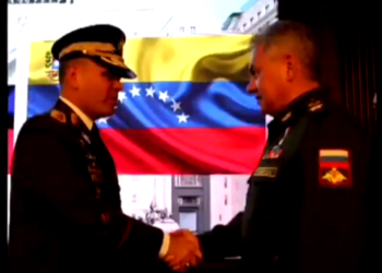 ¡Insólito! Ministro de la Defensa de Maduro defiende presencia rusa en Venezuela