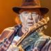 ¡Definitivo! Neil Young deja de sonar en Spotify