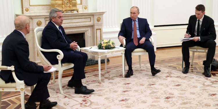 Alberto Fernández abre a Rusia y China puertas de Latinoamérica