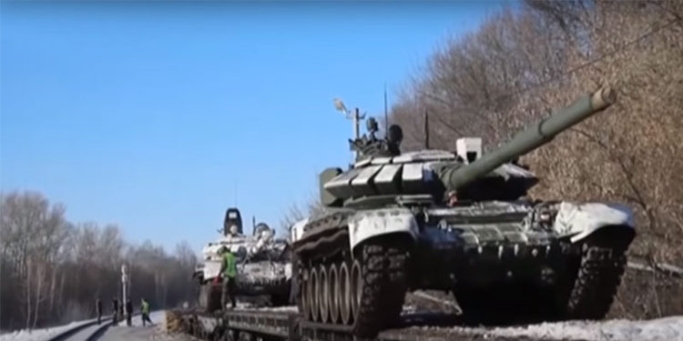 La tensa calma en Ucrania se habría roto, con supuestos ataques, calificados como banderas falsas.