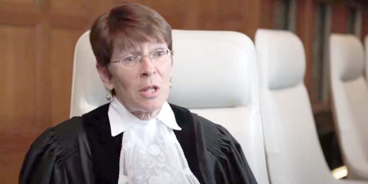 Joan Donoghue: "los fallos de la Corte Internacional de Justicia son vinculantes y sin apelación".