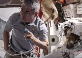 Pese a las tensiones: Astronauta estadounidense regresa a la tierra en nave rusa