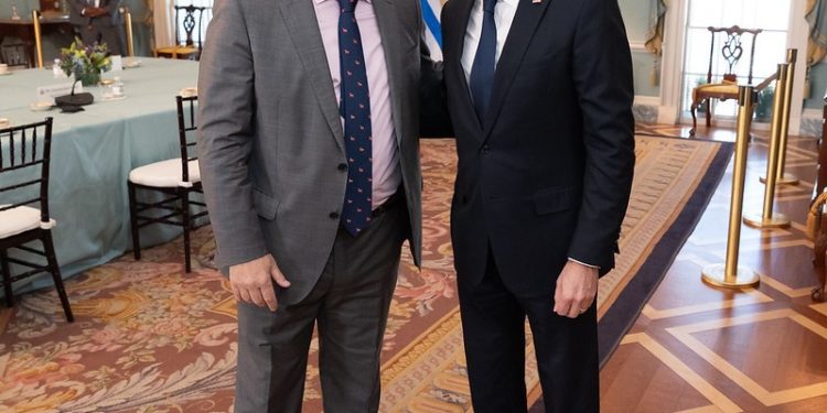 Blinken destacó la "voz fuerte"  de Uruguay en ONU y OEA