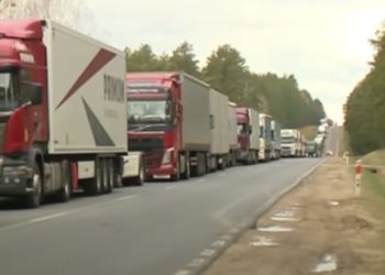 Transportes de carga de Bielorrusia y Rusia que fueron expulsados de la UE forman cola de 80 kilómetros