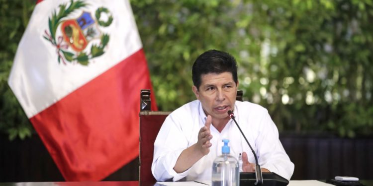 Pedro Castillo ¿no sabe qué hacer con la crisis peruana?