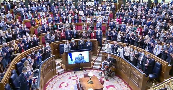 Zelensky recordó a Guernica con la destrucción de Ucrania