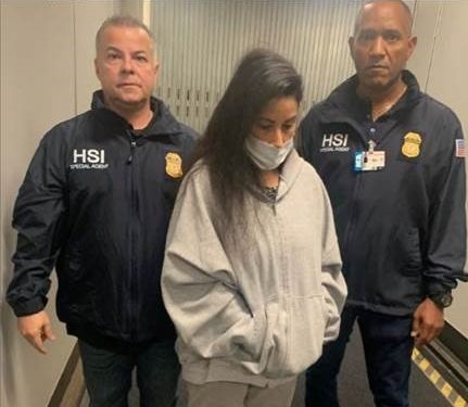 Ex enfermera de Chávez seguirá presa a la espera del juicio por lavado en EEUU