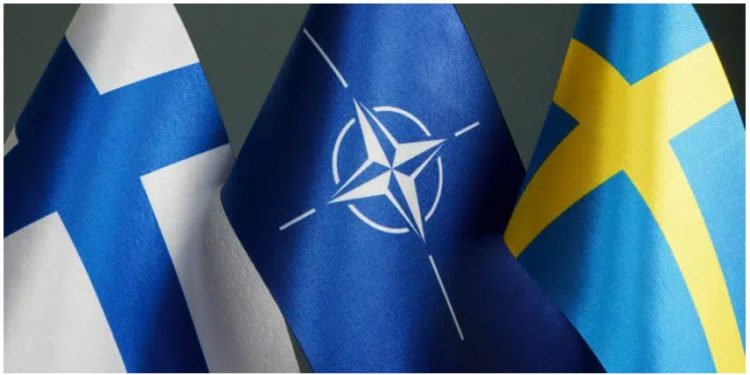 Sobredosis: La vista puesta en la Alianza Atlántica