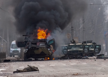 ¿Cómo es la guerra de Rusia contra Ucrania vista en la TV rusa?