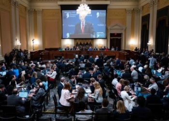 Pence se lo advirtió:Trump sabía que su plan para anular elecciones era ilegal