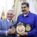 AMB otorga cinturón de "campeón honorario" al dictador Nicolás Maduro