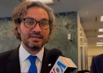 Gobierno argentino cambia discurso sobre el escándalo del avión venezolano con tripulación iraní